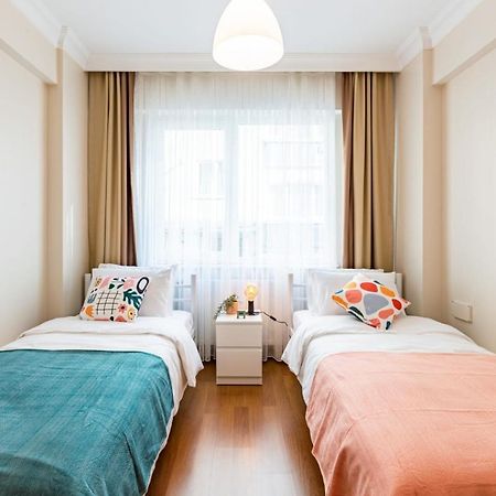 Colorful Apartment Near Popular Attractions In Sisli 이스탄불 외부 사진