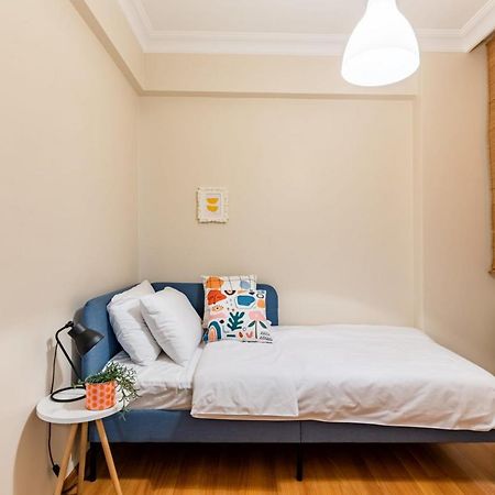Colorful Apartment Near Popular Attractions In Sisli 이스탄불 외부 사진